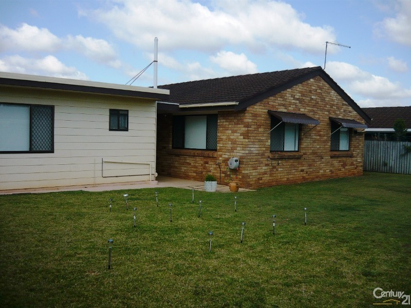 5 Tarwhine Street, Manly West QLD 4179