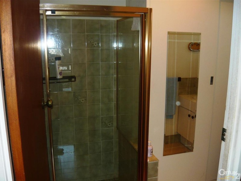 5 Tarwhine Street, Manly West QLD 4179