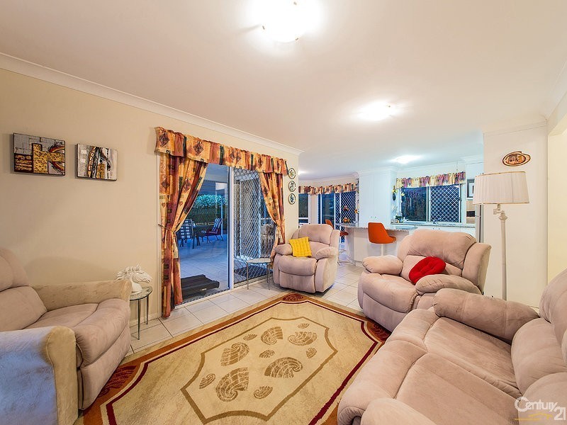11 Hunter Street, Manly West QLD 4179