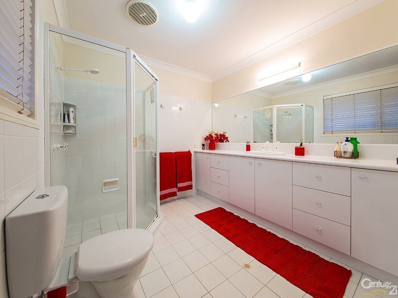 11 Hunter Street, Manly West QLD 4179