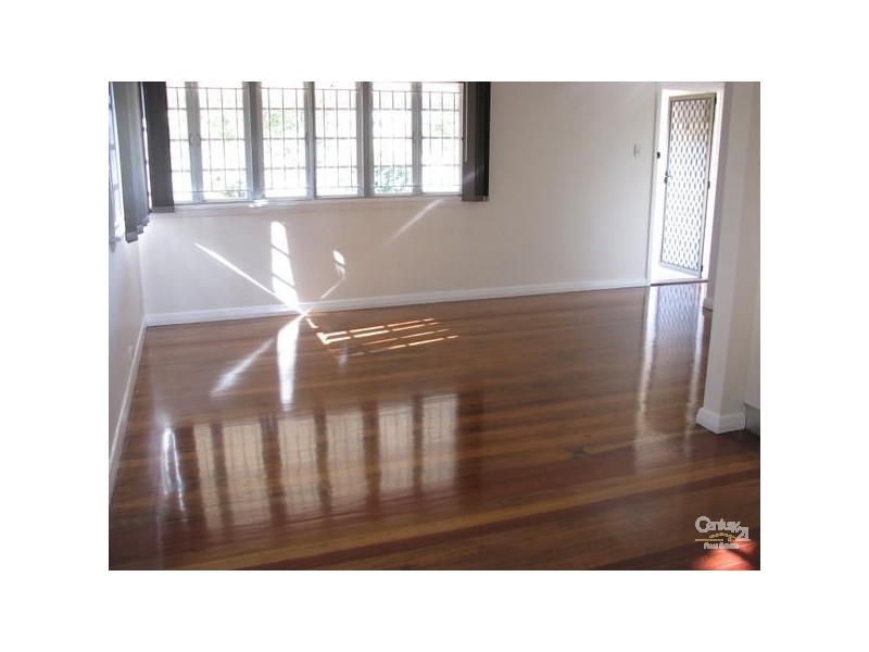 208 Wynnum North Road, Wynnum QLD 4178
