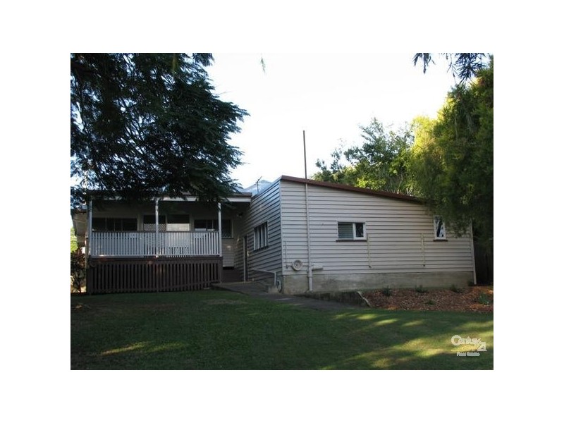 208 Wynnum North Road, Wynnum QLD 4178