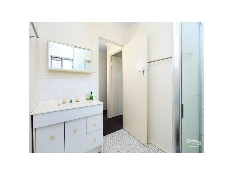 1/17 Tenbar Street, Tingalpa QLD 4173