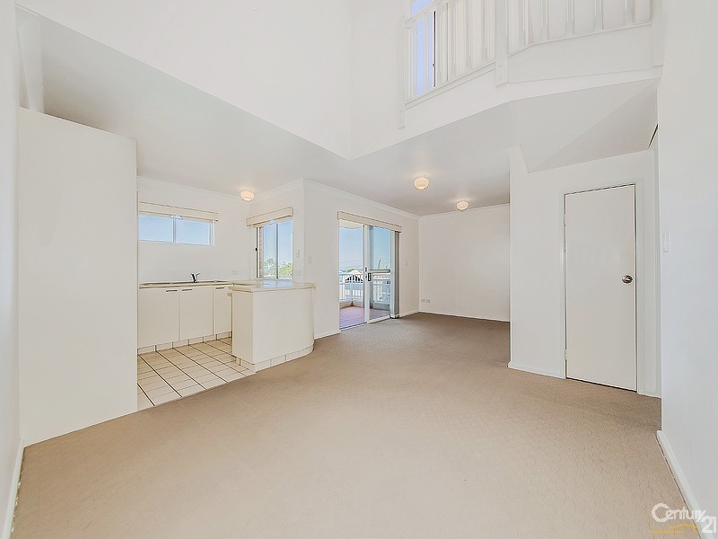 6/65 Akonna Street, Wynnum QLD 4178