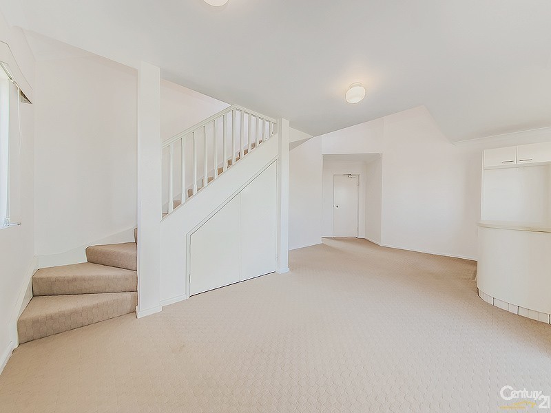 6/65 Akonna Street, Wynnum QLD 4178