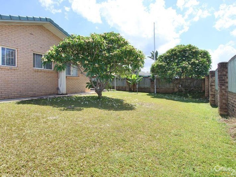 27 Teraglin Street, Manly West QLD 4179