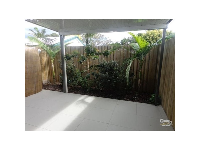 2/15 Fox Street, Wynnum QLD 4178