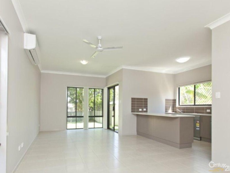 71 Whites Road, Manly West QLD 4179