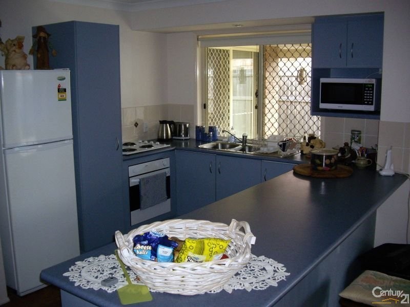 21 Macadamia Street, Wynnum West QLD 4178