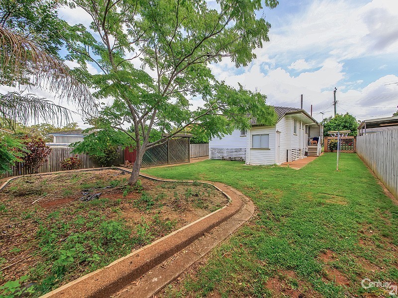 32 Natasha Street, Wynnum West QLD 4178