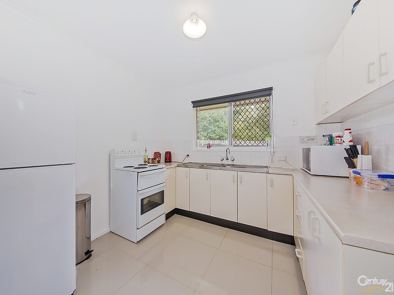 59 Radford Road, Manly West QLD 4179