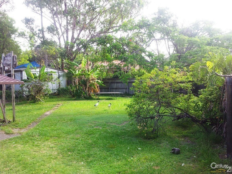 197 Whites Road, Lota QLD 4179