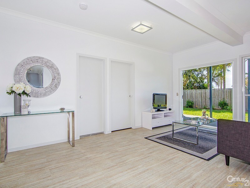 9 Adrian Street, Manly West QLD 4179