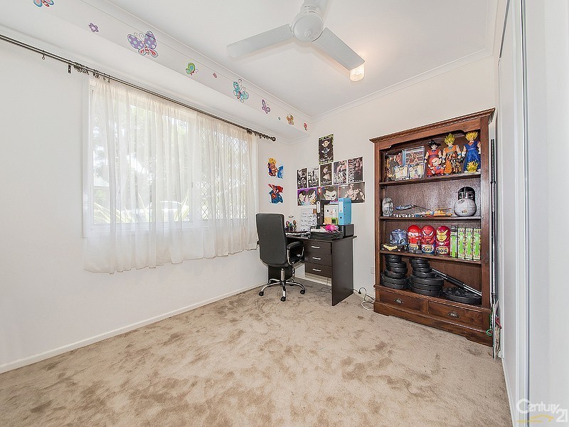 11 Wambaya Street, Belmont QLD 4153