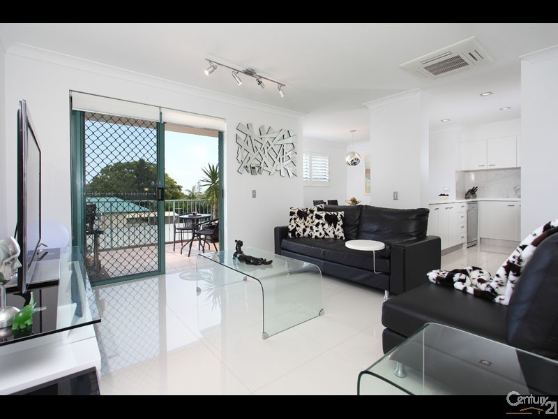 3/30 Edith Street, Wynnum QLD 4178