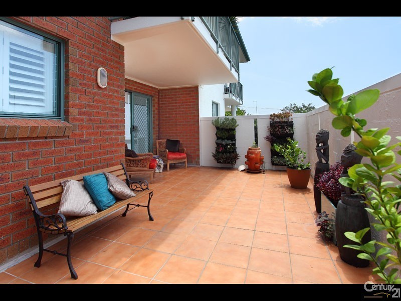 3/30 Edith Street, Wynnum QLD 4178