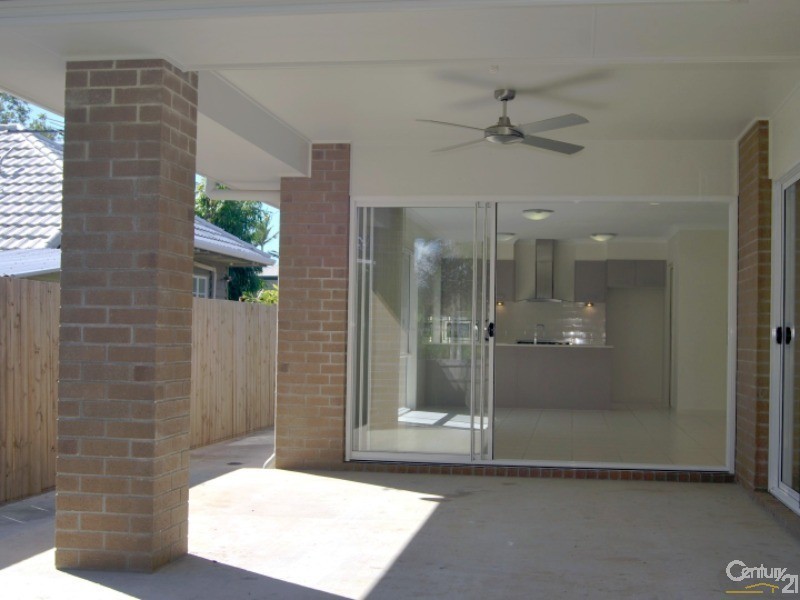60 Haig Street, Wynnum QLD 4178