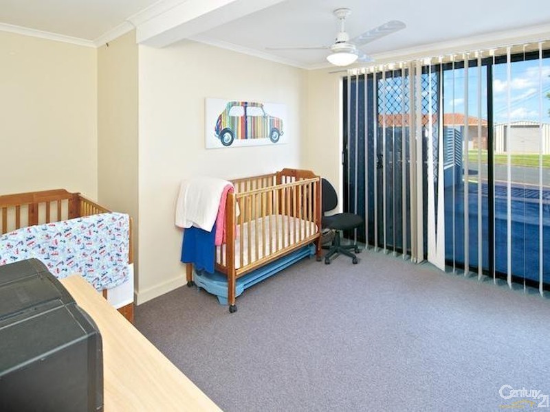 4 Ringara Street, Manly West QLD 4179