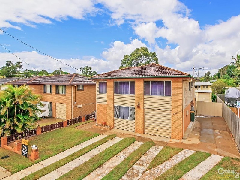 96 Sandy Camp Road, Wynnum West QLD 4178