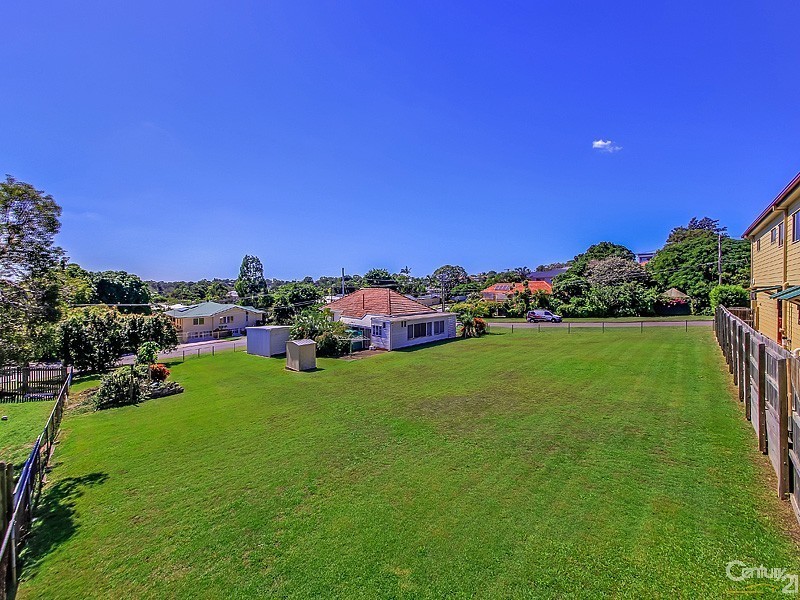 3 Grainger Street, Wynnum QLD 4178