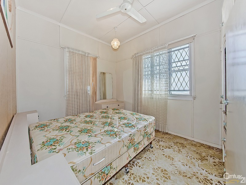 3 Grainger Street, Wynnum QLD 4178