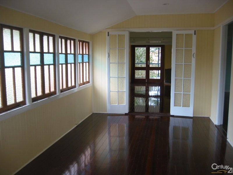 73 Mount Joy Terrace, Wynnum QLD 4178