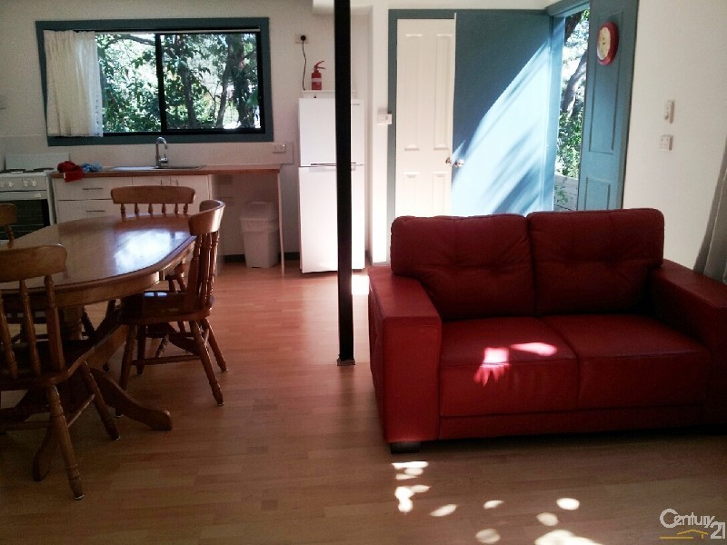 1a Boreen Street, Point Lookout QLD 4183