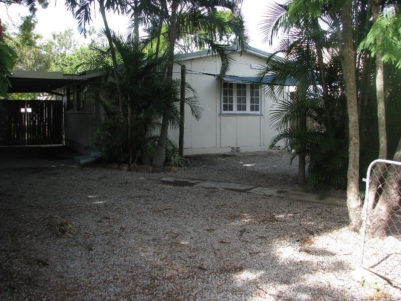 100 West Avenue, Wynnum QLD 4178