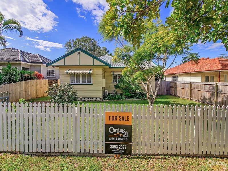 180 Whites Road, Lota QLD 4179