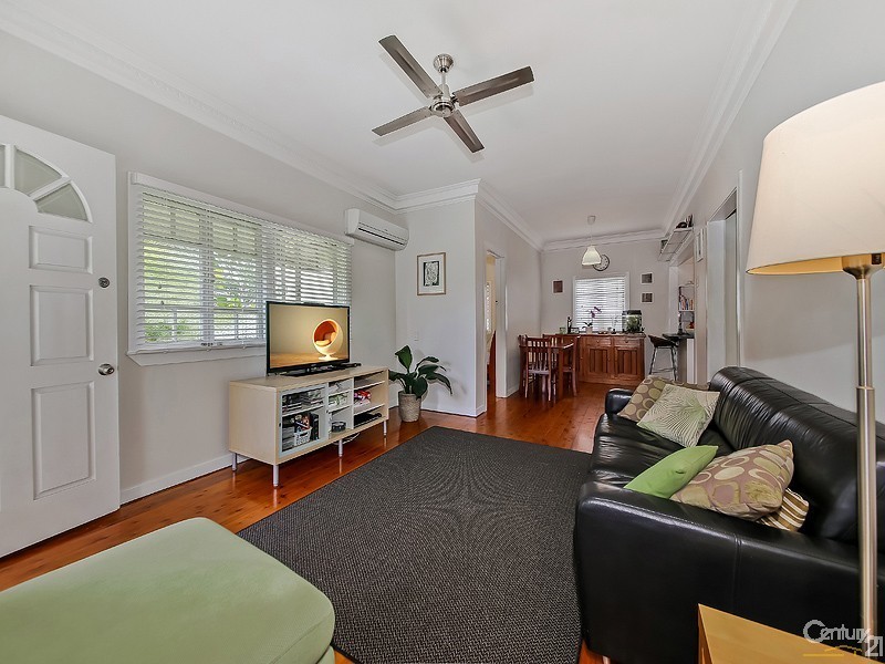 180 Whites Road, Lota QLD 4179