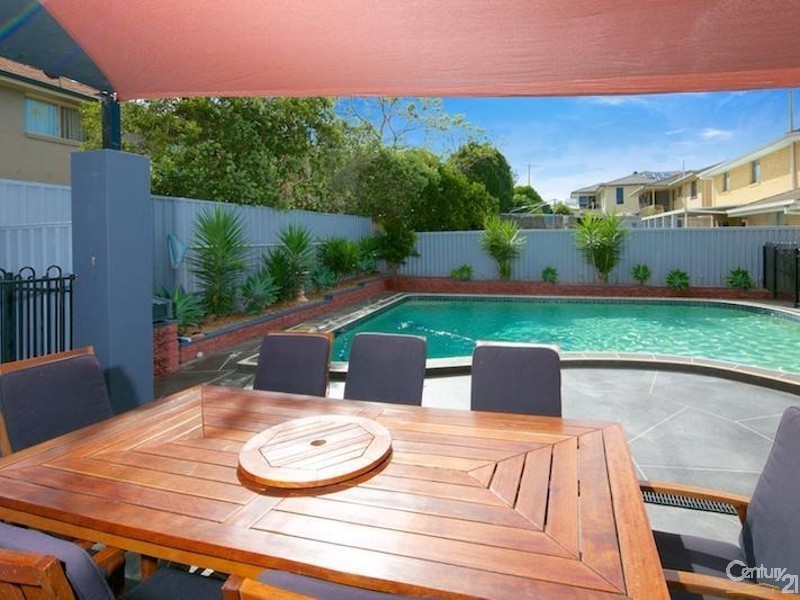 4 Ringara Street, Manly West QLD 4179