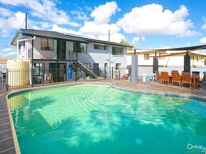 4 Ringara Street, Manly West QLD 4179