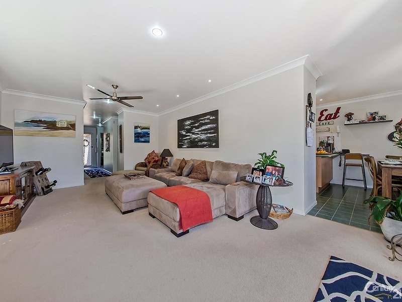 34/27 Camille Crescent, Wynnum West QLD 4178