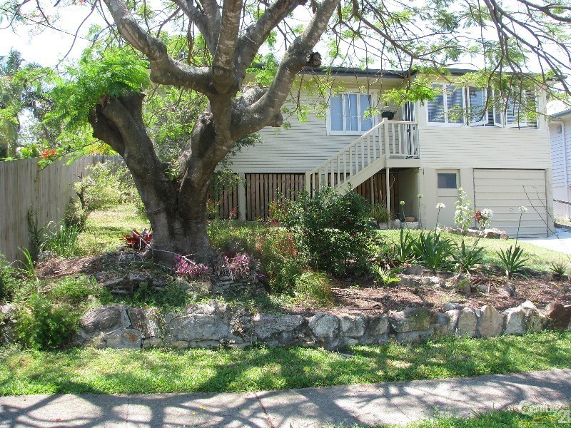 16 Wyeth Street, Wynnum QLD 4178