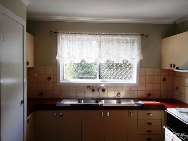 62 West Avenue, Wynnum QLD 4178