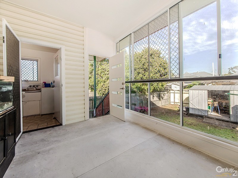 28 Allen Street, Wynnum QLD 4178