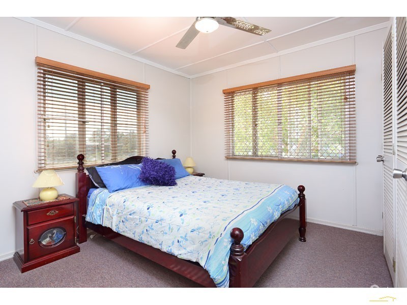 5 Brockworth Street, Wynnum West QLD 4178