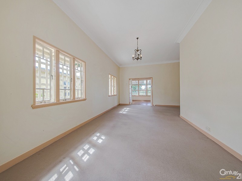 84 Mountjoy Terrace, Wynnum QLD 4178