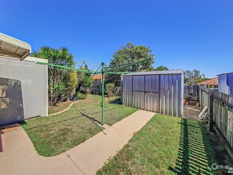 11 Jacaranda Street, Wynnum West QLD 4178