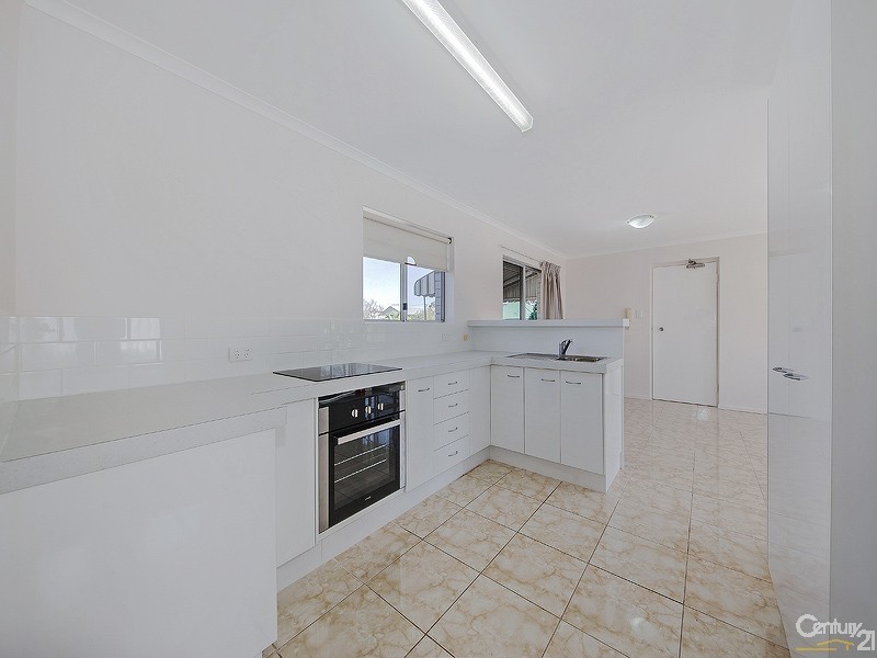 1/13 Bride Street, Wynnum QLD 4178