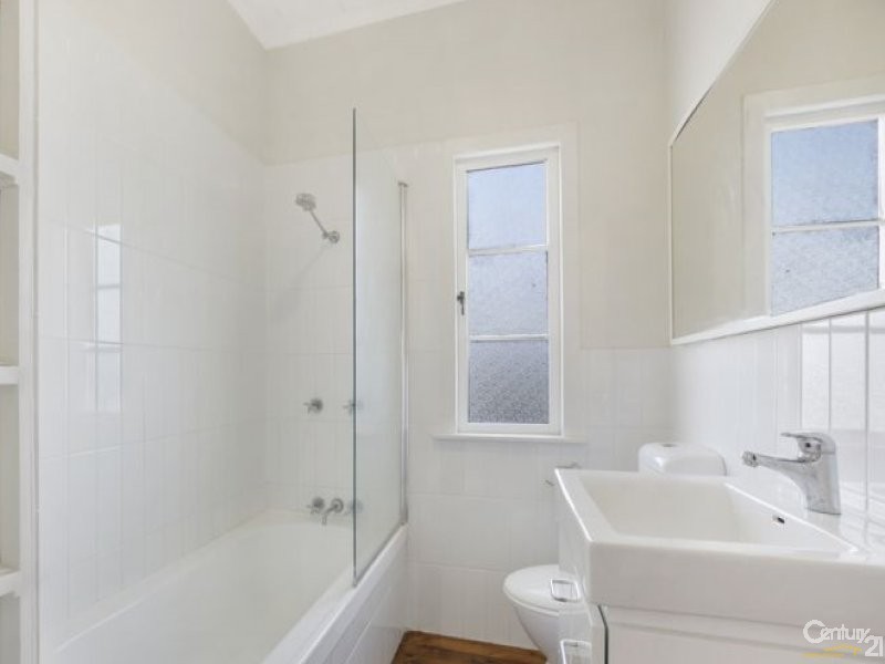 37 Parkview Avenue, Wynnum QLD 4178