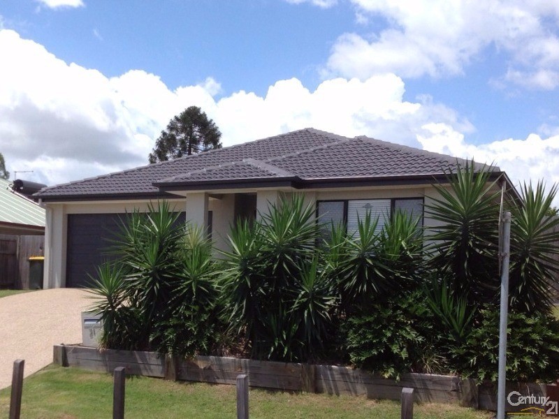 31 Foxwood Circuit, Wakerley QLD 4154