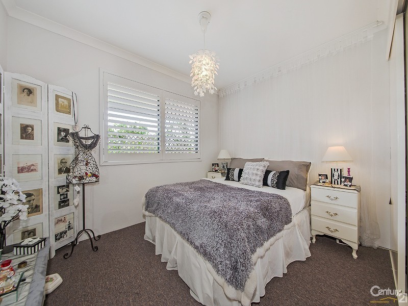 62 Cameron Parade, Wynnum QLD 4178