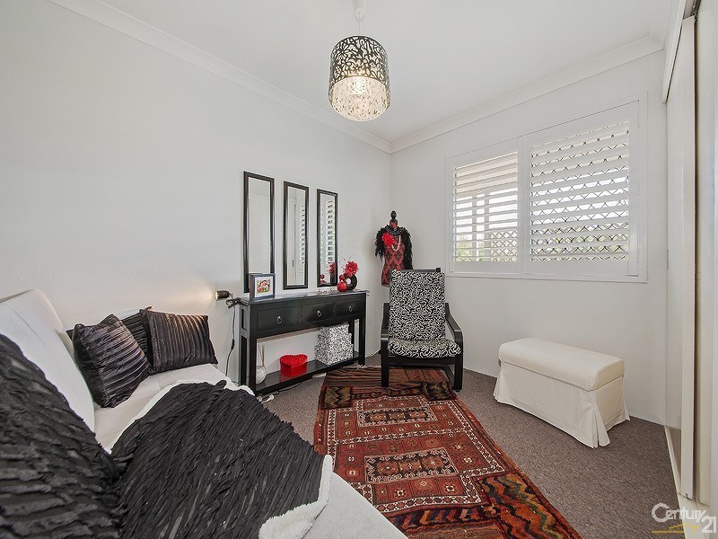 62 Cameron Parade, Wynnum QLD 4178