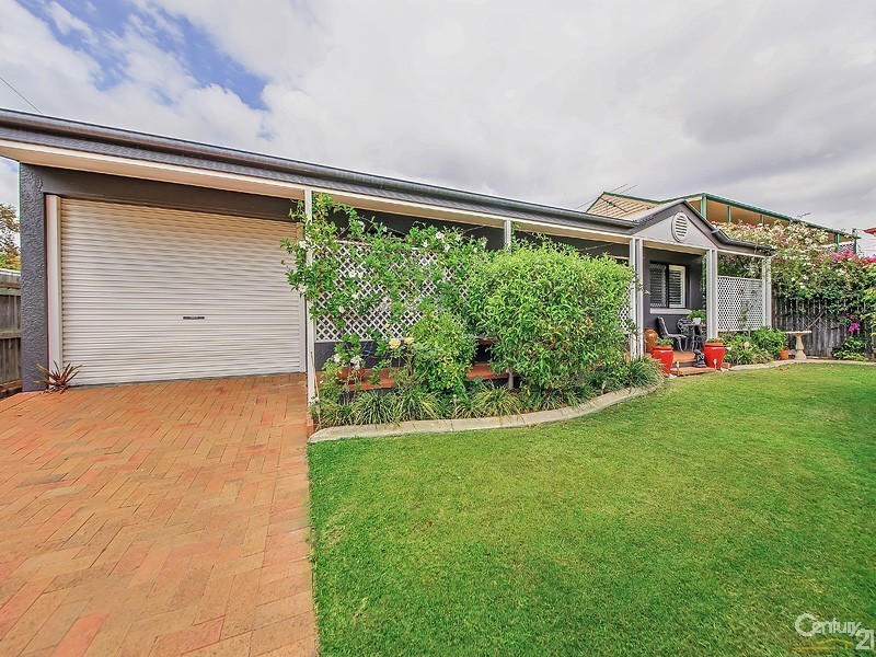 62 Cameron Parade, Wynnum QLD 4178