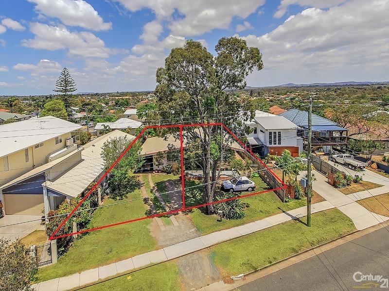 98 Sibley Road, Wynnum West QLD 4178