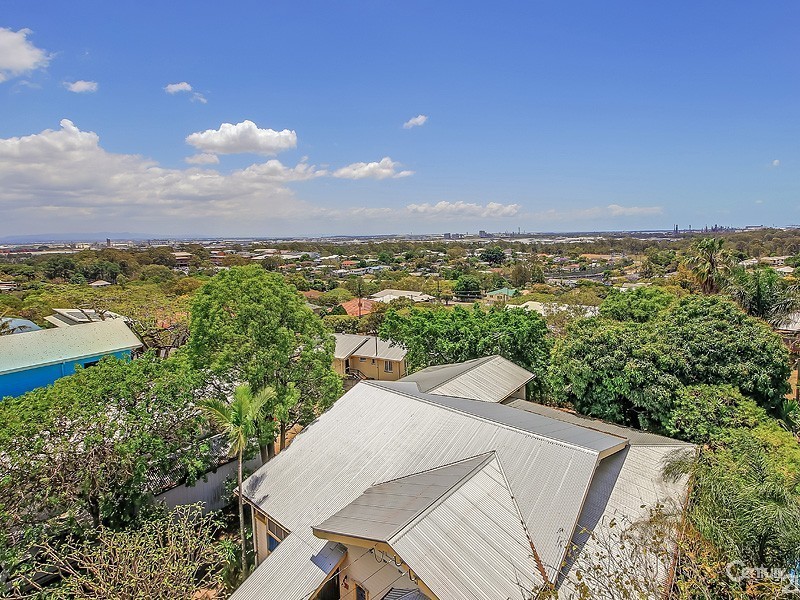 98 Sibley Road, Wynnum West QLD 4178