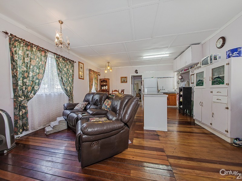 76 West Avenue, Wynnum QLD 4178