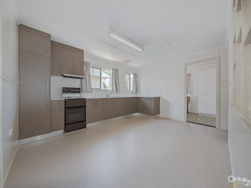 28 Greta Street, Manly West QLD 4179