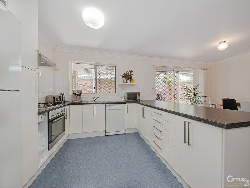 42 Macleay Crescent, Tingalpa QLD 4173